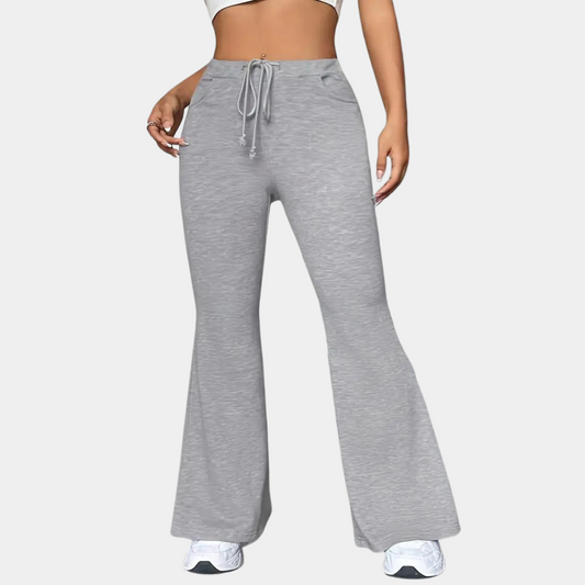 Cómodos pantalones acampanados para mujer