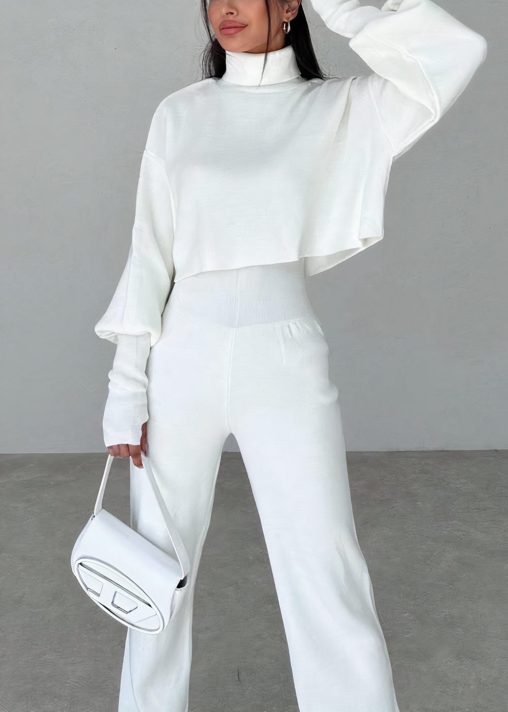 Cómodo conjunto de traje de cuello alto | Cas