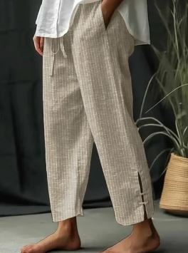 Pantalones a rayas clásicos