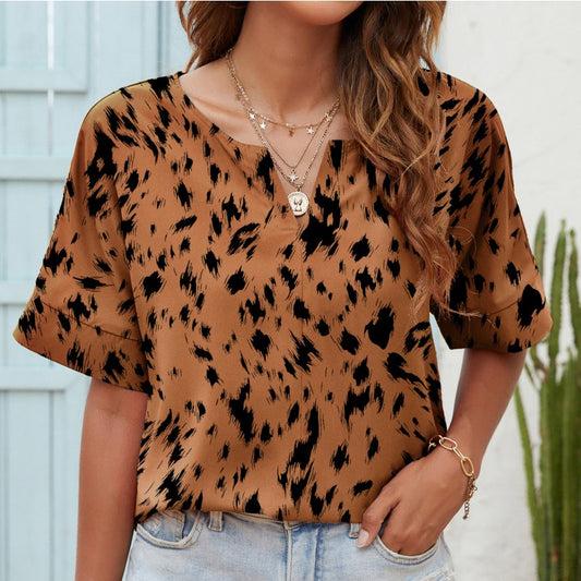 Camiseta casual - Cuello en V y mangas cortas con estampado