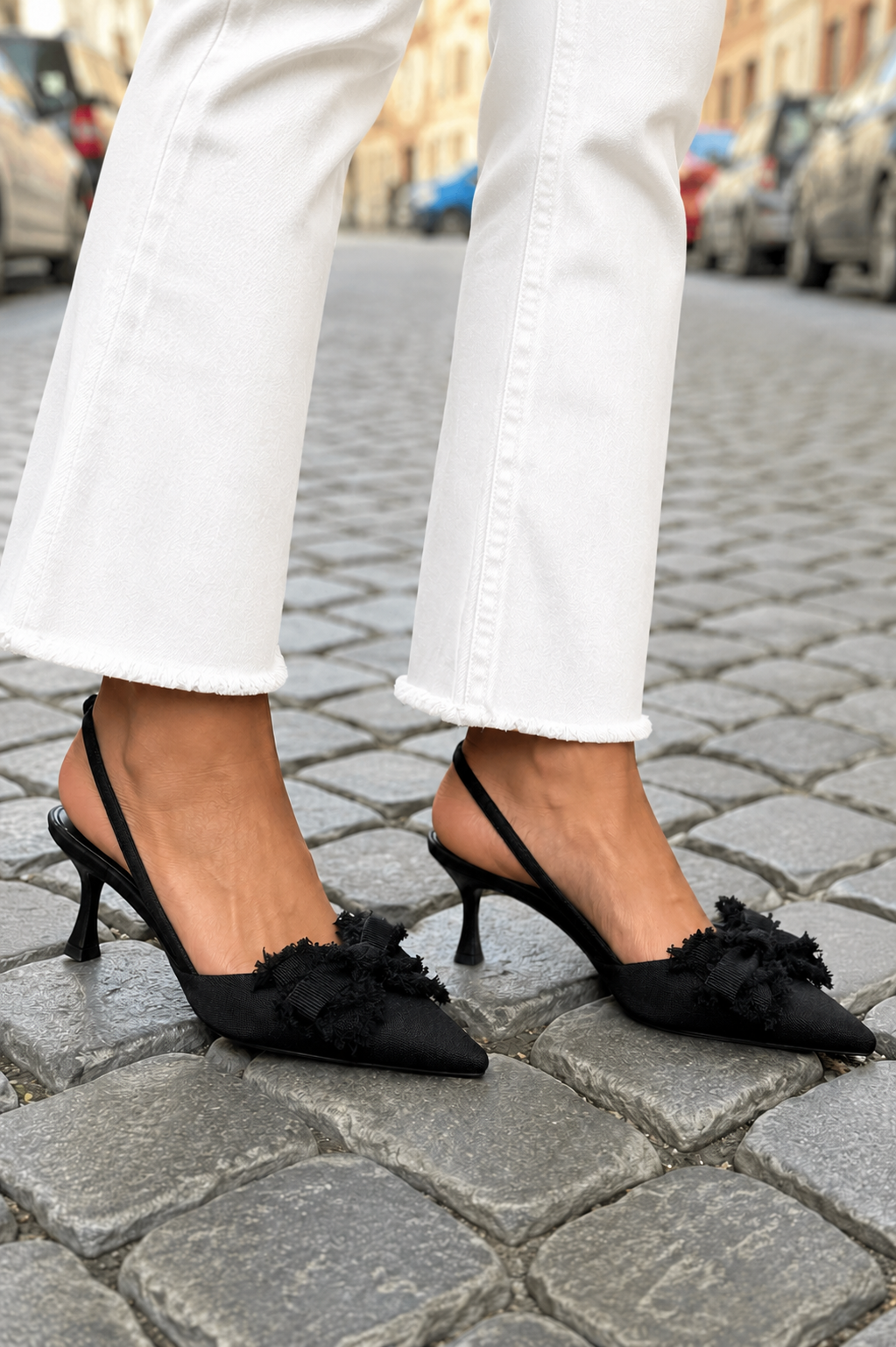 Damskie Buty Slingback Na Szpilce Z Ozdobną Kokardą