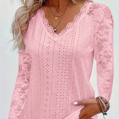 Camiseta con cuello en V de encaje en contraste - Tejido suave y ajuste flexible