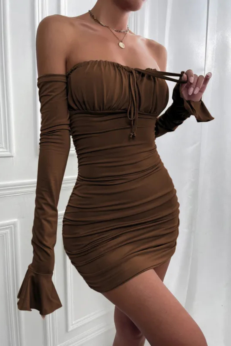 Danika | Vestido de manga larga con hombros descubiertos