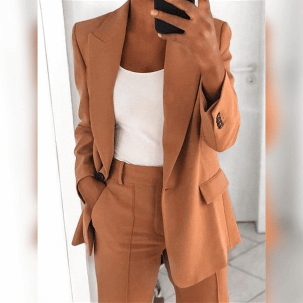 Elisa | El traje elegante y cómodo