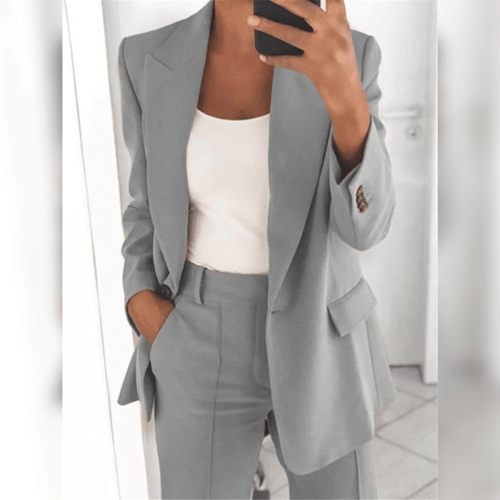 Elisa | El traje elegante y cómodo