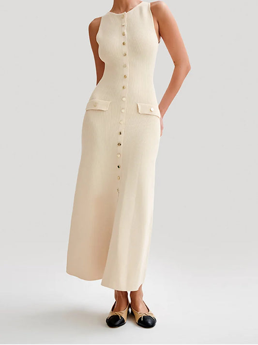 Elegante vestido de punto sin mangas