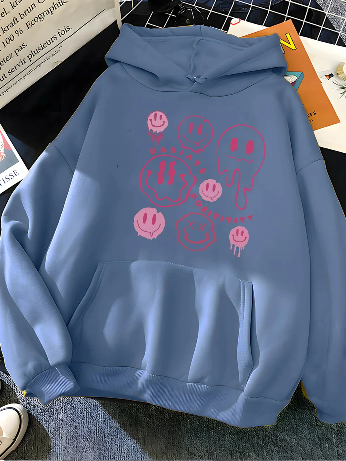 Divertida sudadera gráfica con capucha | Gia