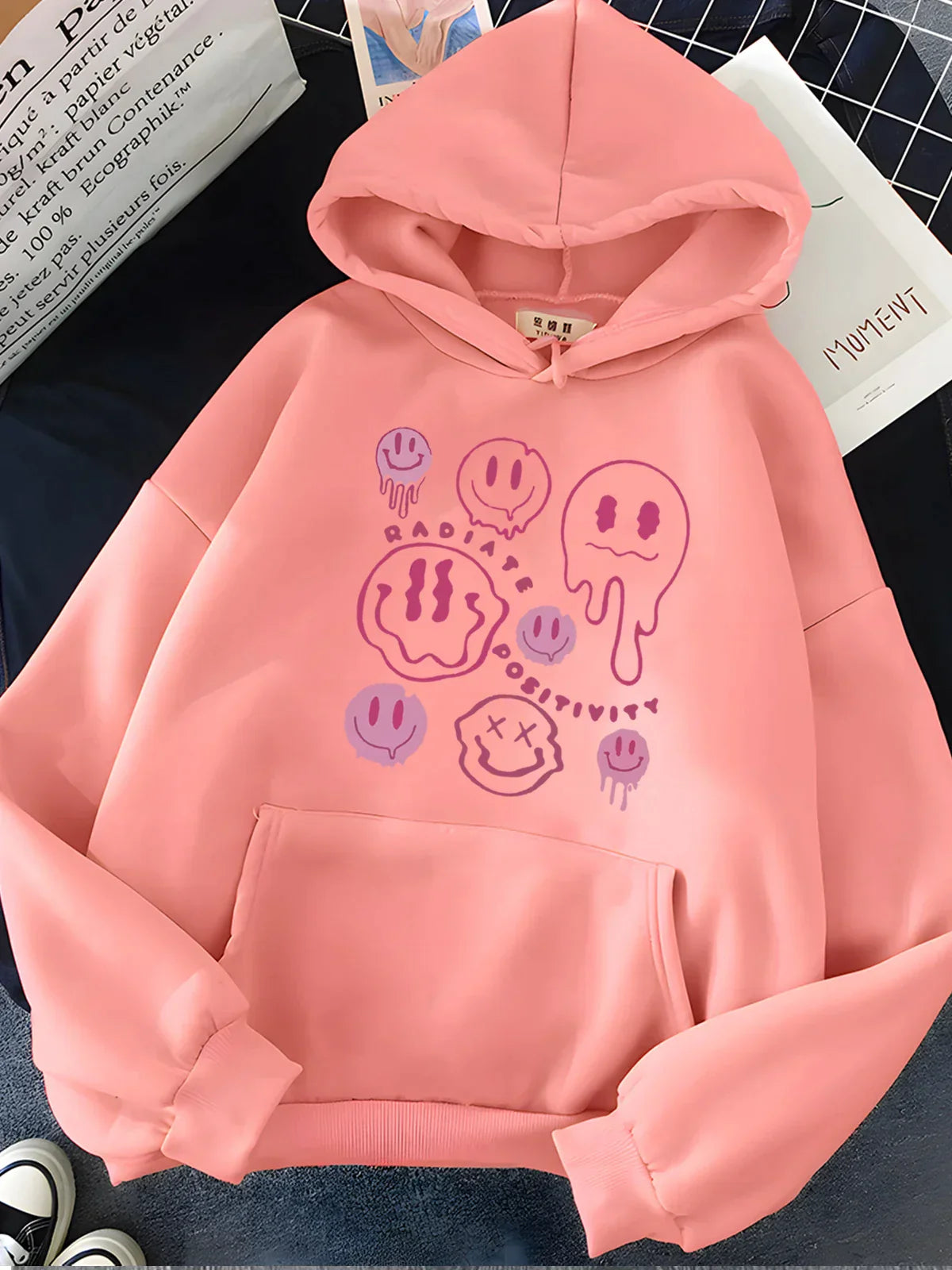 Divertida sudadera gráfica con capucha | Gia