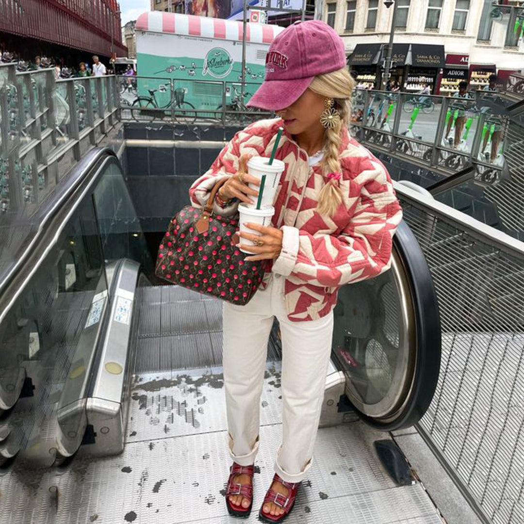 Americana estampada con motivos florales para mujer