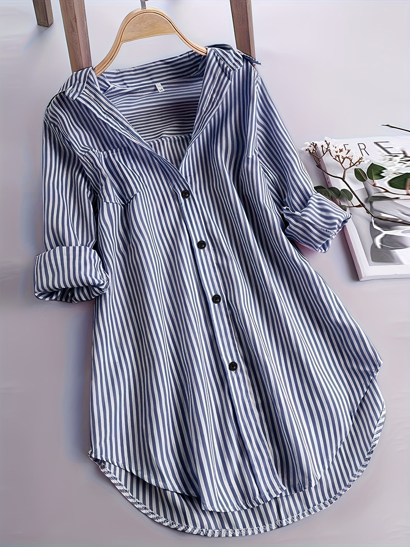 Camisa A Rayas Con Botones Delanteros - Dobladillo Curvo Y Mangas Largas