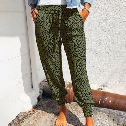 Pantalones con estampado de leopardo