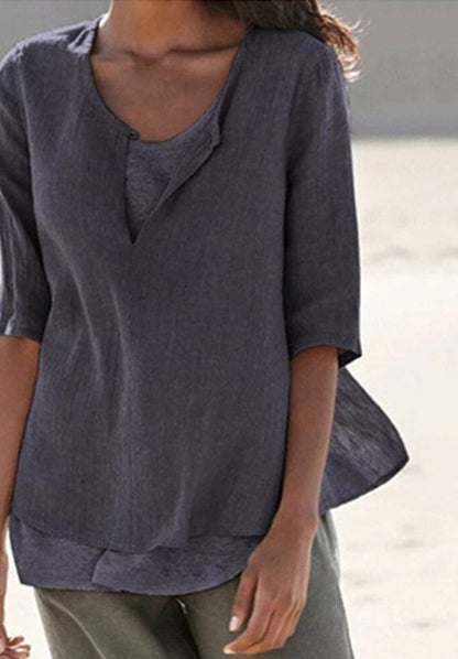 VeeTee™: Camisa con cuello en V para mujer