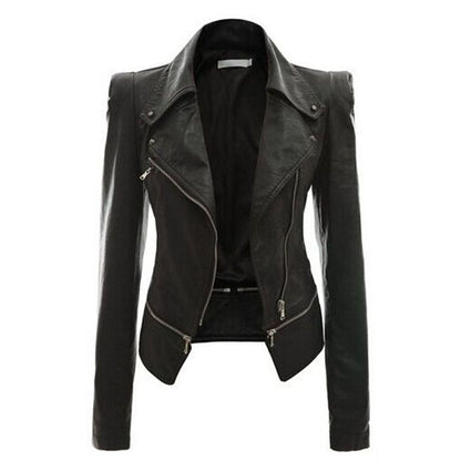 Chaqueta corta a la moda