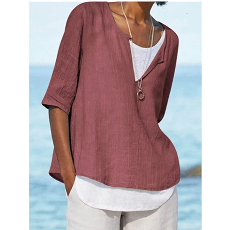 VeeTee™: Camisa con cuello en V para mujer