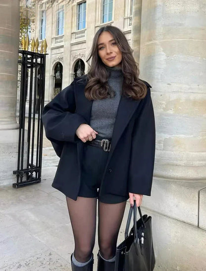 Elona | Chaqueta moderna con botones para mujer, elegante y cómoda