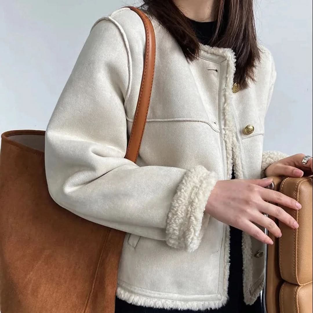Elegante, lujosa y flexible chaqueta de ante para mujer