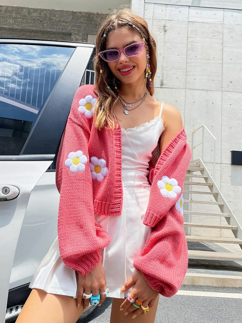 Quinette Cardigan | Chaqueta corta bordada margaritas