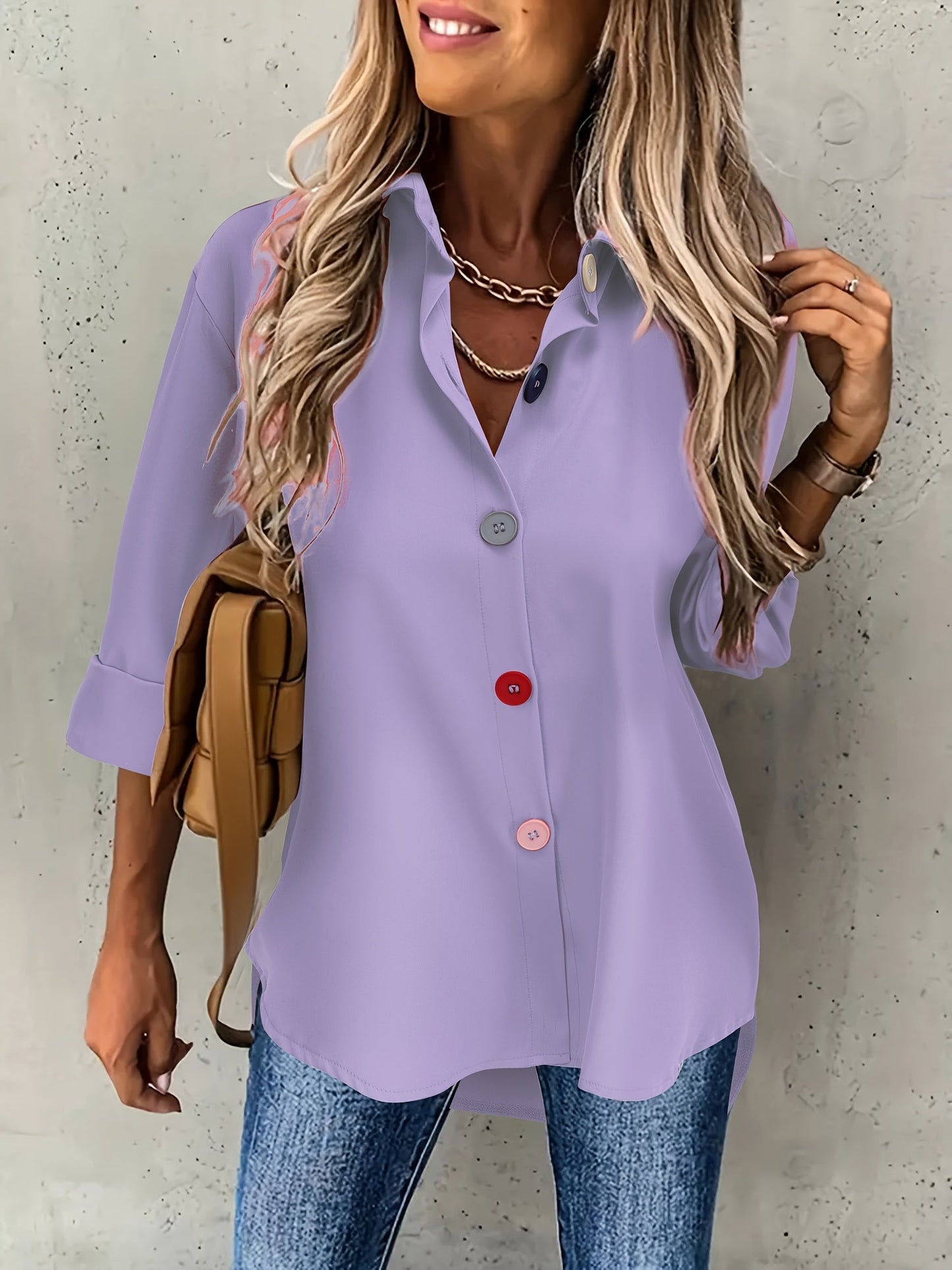 Blusa abotonada de colores - Diseño de manga larga y tejido ligero