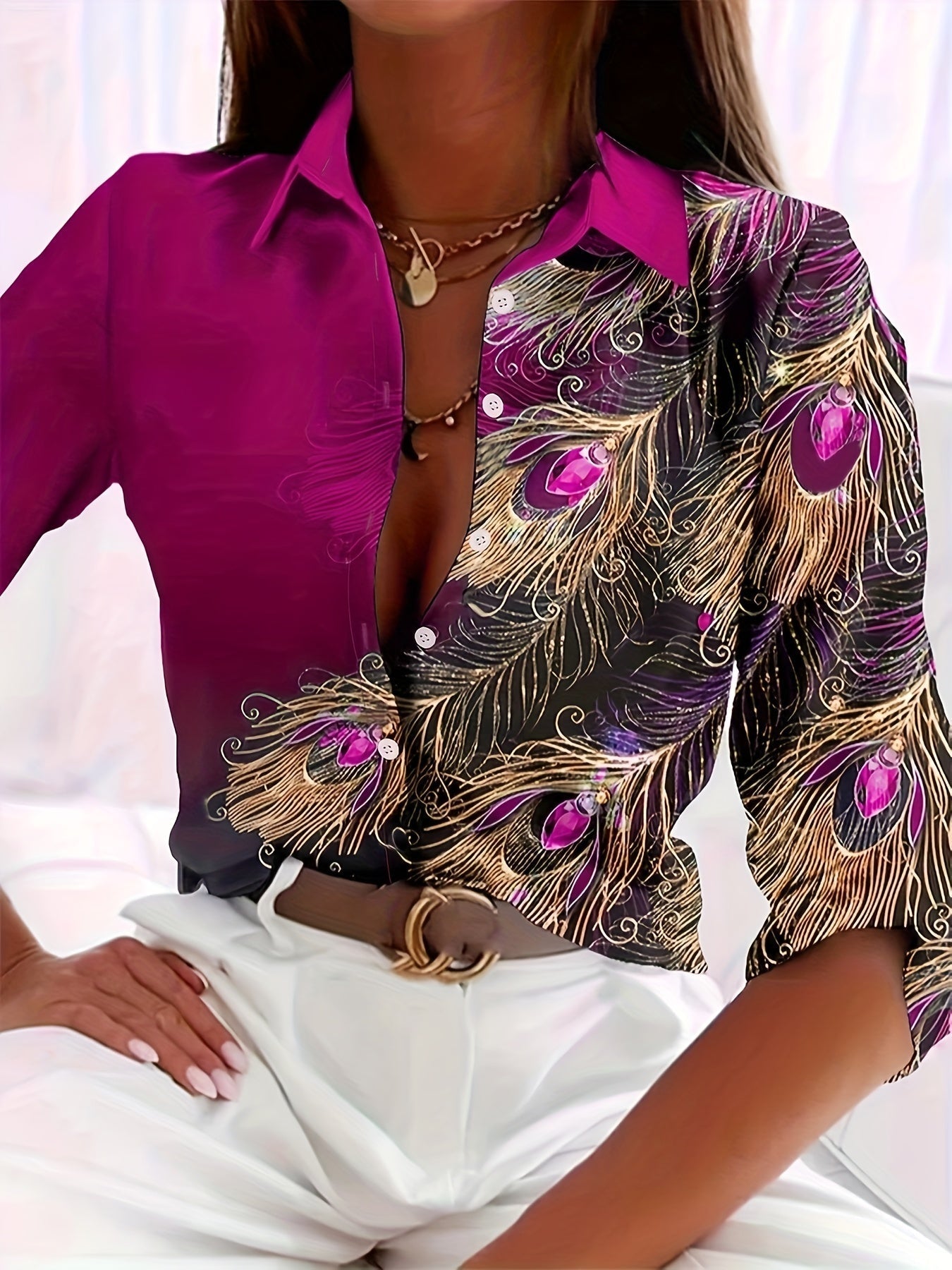 Botones para blusa - Estampado de pavo real y diseño de cuello con solapa