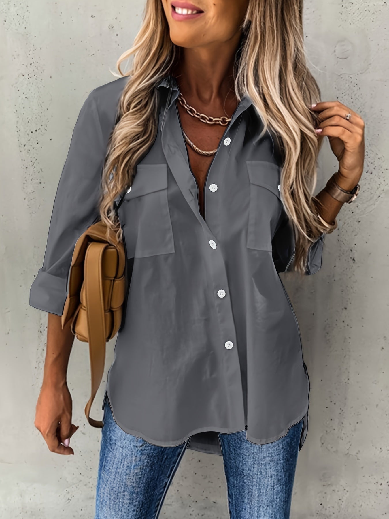Camisa de manga larga con botones delanteros - Tejido semitransparente y cuello con solapa