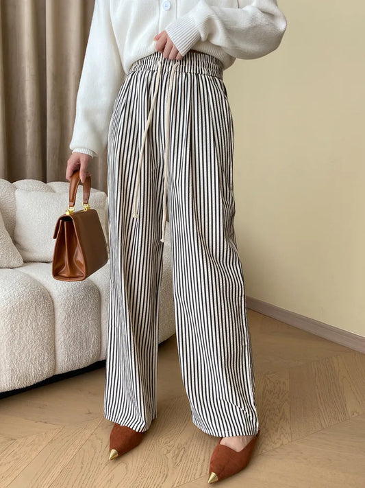 Meira - Elegantes pantalones a rayas para mujer