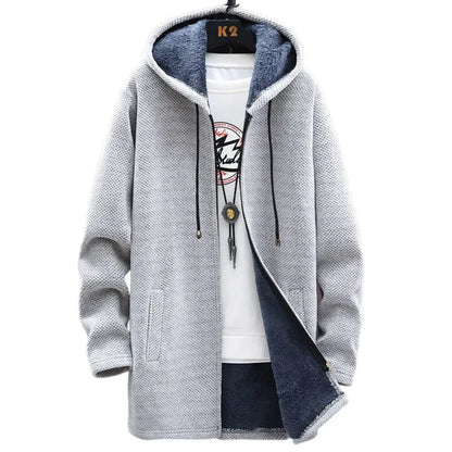 Chaqueta deportiva con capucha para mujer: una combinación de comodidad y estilo