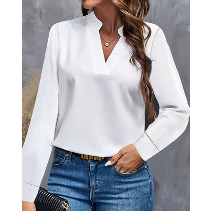 Camisa holgada - Diseño con cuello en V y ajuste cómodo