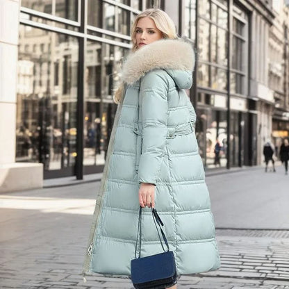 Elegante chaqueta puffer con cuello de piel sintética y cinturón para mujer