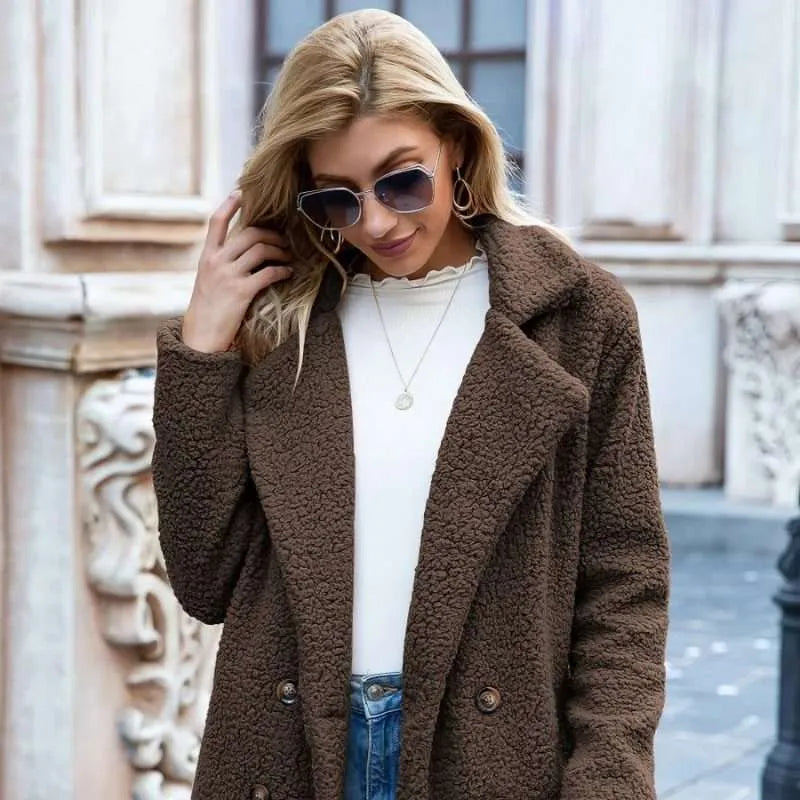 Elegante y cómoda chaqueta de mujer