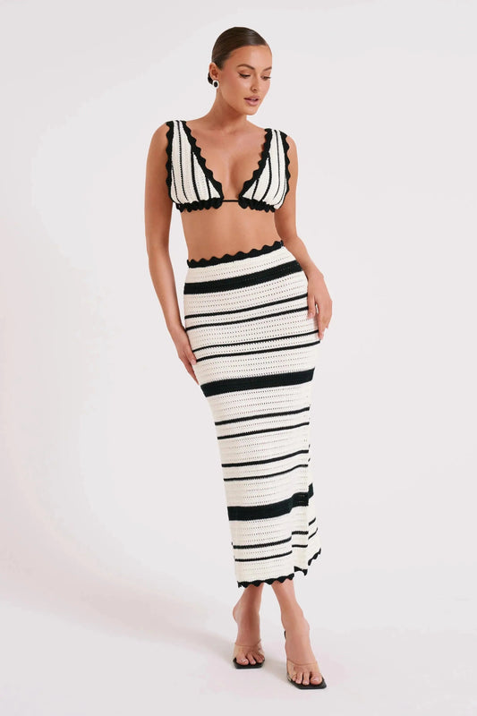 Elegante conjunto de dos piezas para mujer