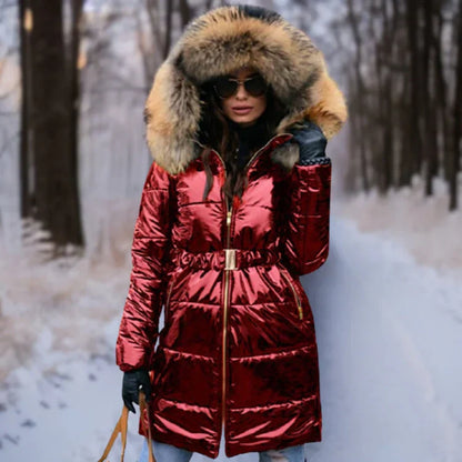 Dorothea | Chaqueta abrigada y brillante con capucha