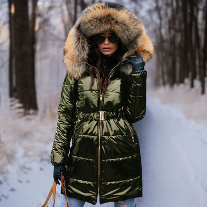 Dorothea | Chaqueta abrigada y brillante con capucha