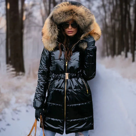Dorothea | Chaqueta abrigada y brillante con capucha