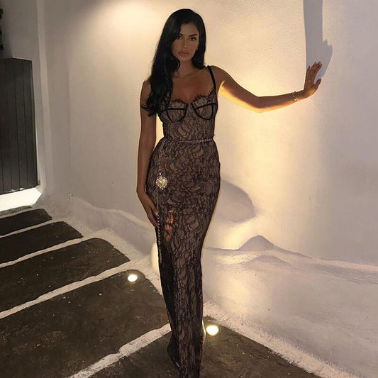 Vestido de encaje sin mangas en línea A
