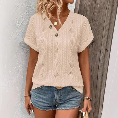 Camiseta con decoración de botones y cuello en V - Tejido texturizado y mangas cortas