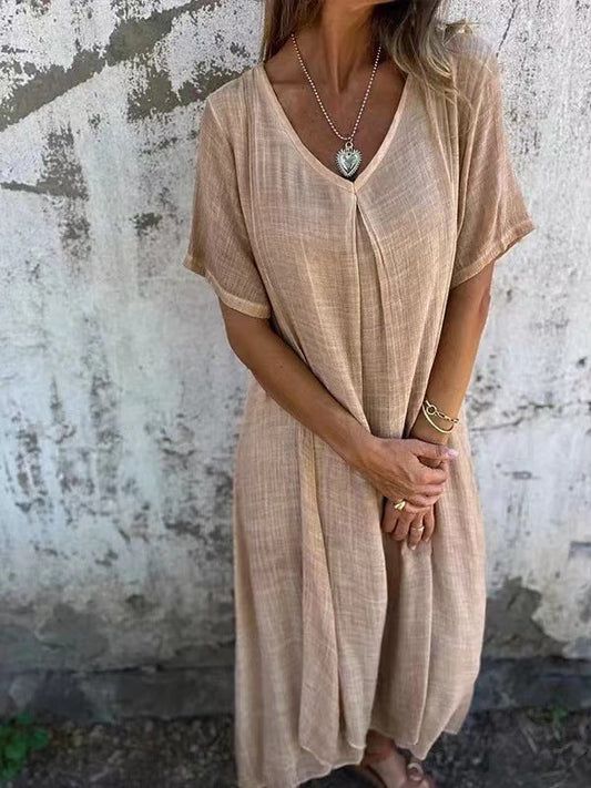 Vestido largo suelto con cuello en V en estilo casual