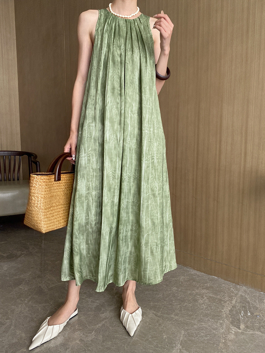 Vestido largo de verano sin mangas con textura plisada y escote redondo