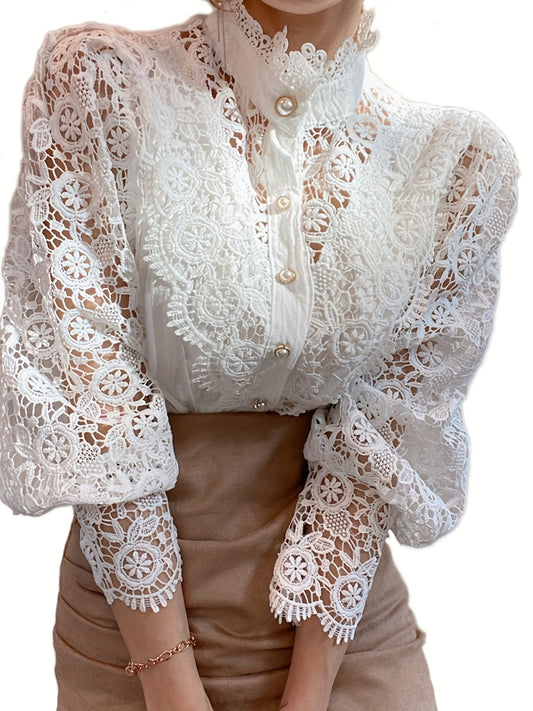 Blusa de encaje con cuentas - Detalles de encaje y mangas largas