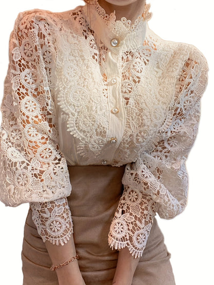 Blusa de encaje con cuentas - Detalles de encaje y mangas largas