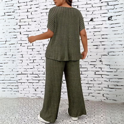 Paulina | Cómoda camisa de salón de dos piezas