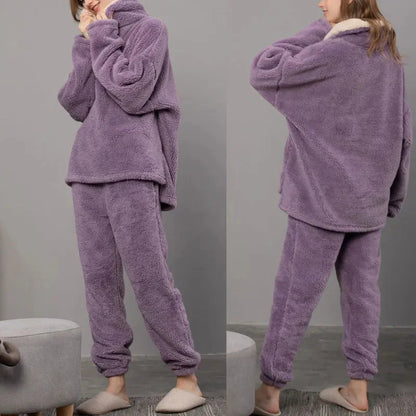 Elisa | Conjunto de pijama de forro polar para mujer, ¡Experimenta la comodidad en estado puro!