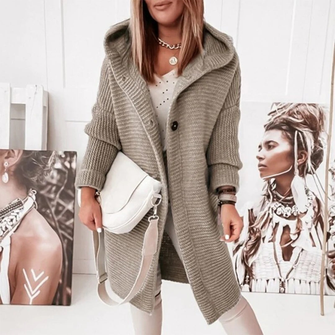 Chaqueta de punto con botones y capucha
