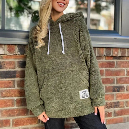 Sudadera con capucha de felpa a la moda | Rachel