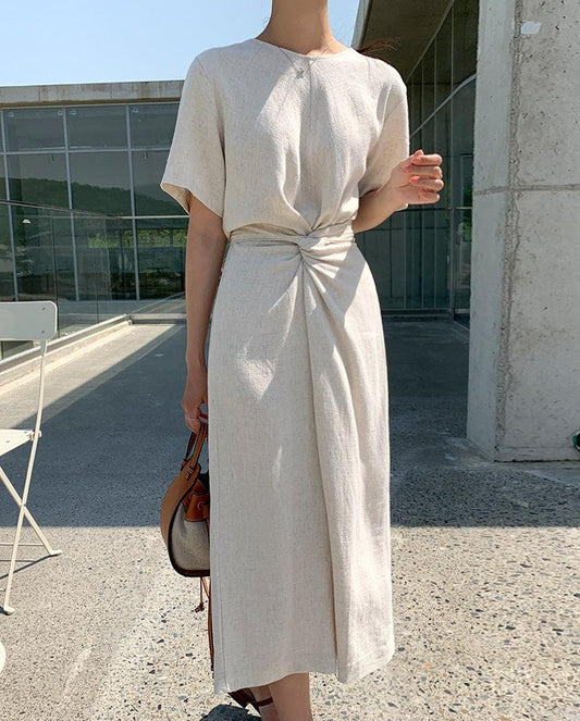 Vestido de lino retorcido