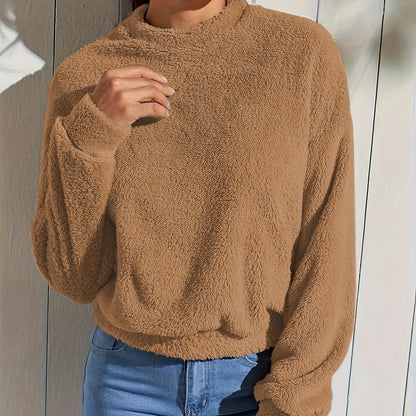 Heidi Fashion | Radiance Plush Perfección en cada puntada con nuestra sudadera de felpa lisa