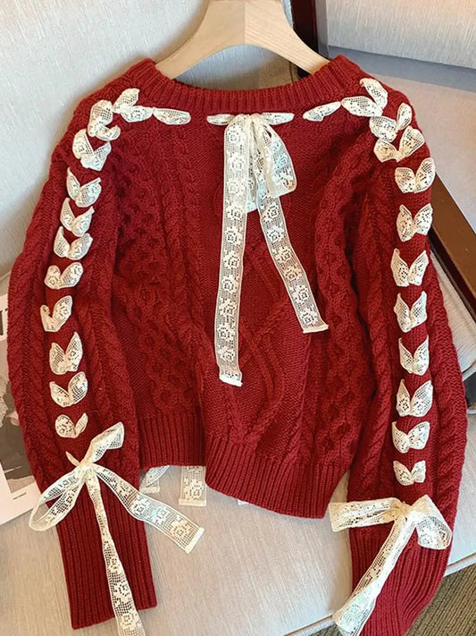 Valentine | Cálido jersey de punto con hilos de encaje y lazo para mujer