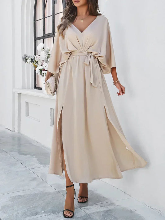 Vestido con cuello en V en corte holgado