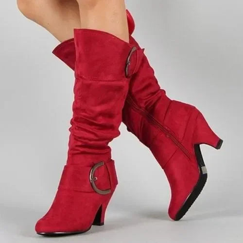 Elegantes botines de mujer para otoño y primavera, con un diseño original para crear apariencias luminosas.
