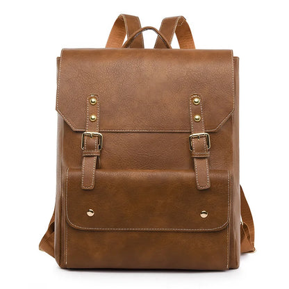 Amelia | Mochila atemporal con hebilla y solapa para viaje y portátil