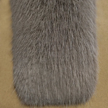 Elegante abrigo de piel para señora